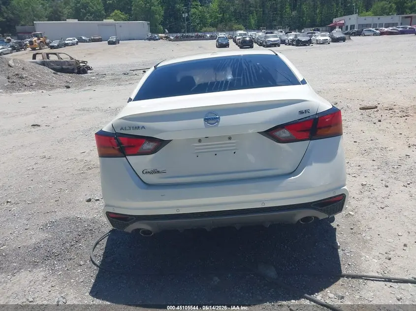2020 NISSAN ALTIMA SR FWD