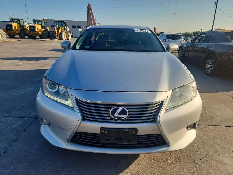 2013 LEXUS ES 300H  