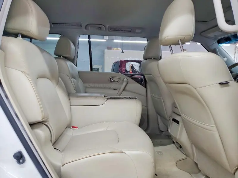 2016 INFINITI QX80 BASE  