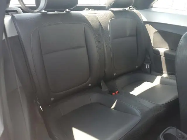 2013 VOLKSWAGEN BEETLE   