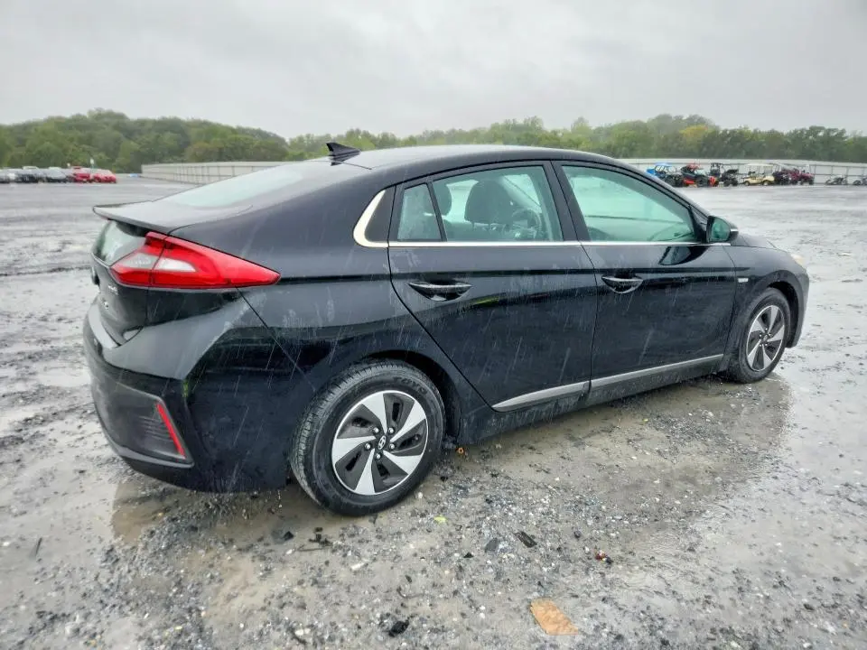 2018 HYUNDAI IONIQ SEL  