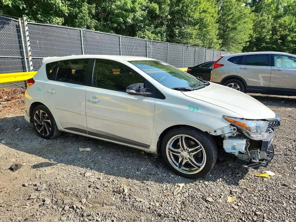 2017 TOYOTA COROLLA IM BASE  