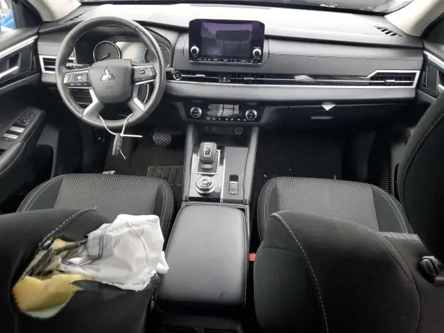 2022 MITSUBISHI OUTLANDER ES