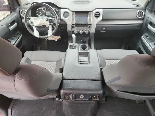 2016 TOYOTA TUNDRA CREWMAX SR5  