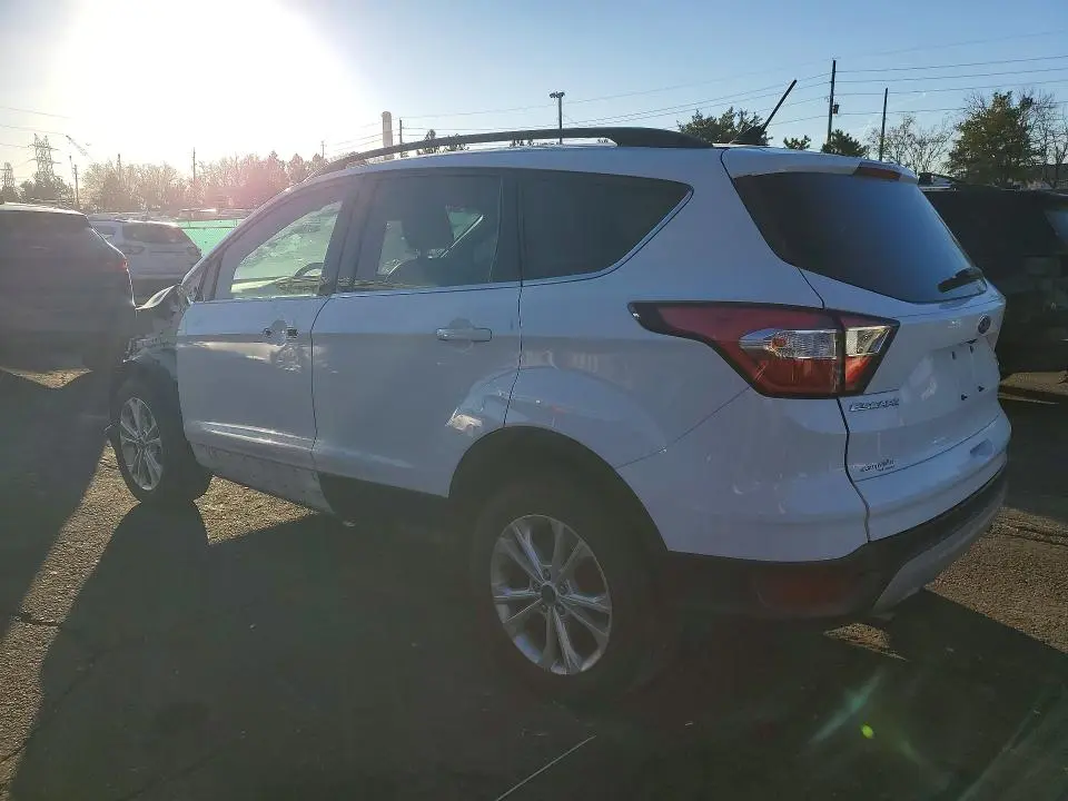2018 FORD ESCAPE SEL  