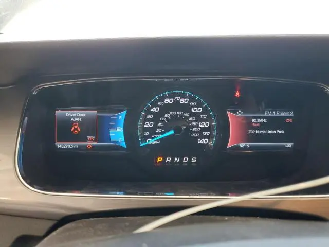 2015 FORD TAURUS SEL  