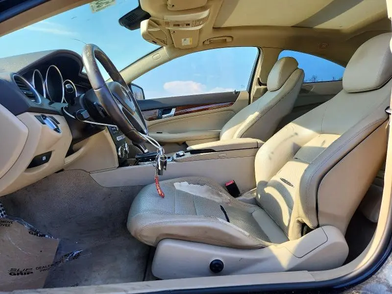 2012 MERCEDES-BENZ C 350  