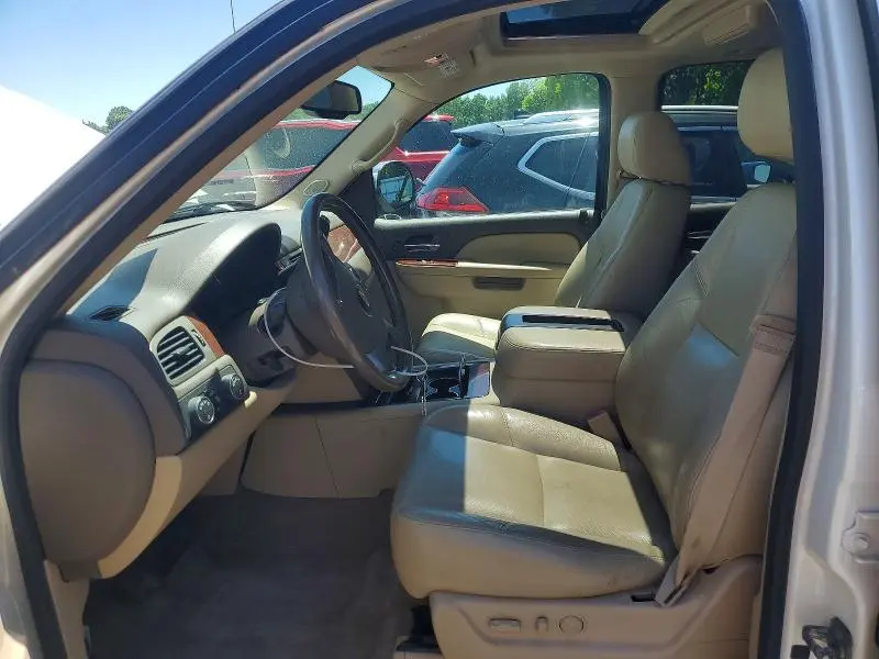 2013 CHEVROLET AVALANCHE LTZ  
