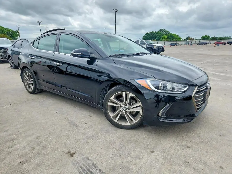 2017 HYUNDAI ELANTRA LIMITED  