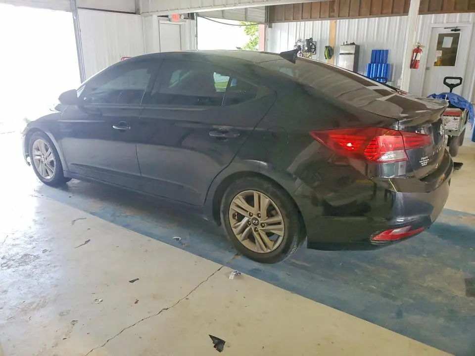 2019 HYUNDAI ELANTRA SEL  