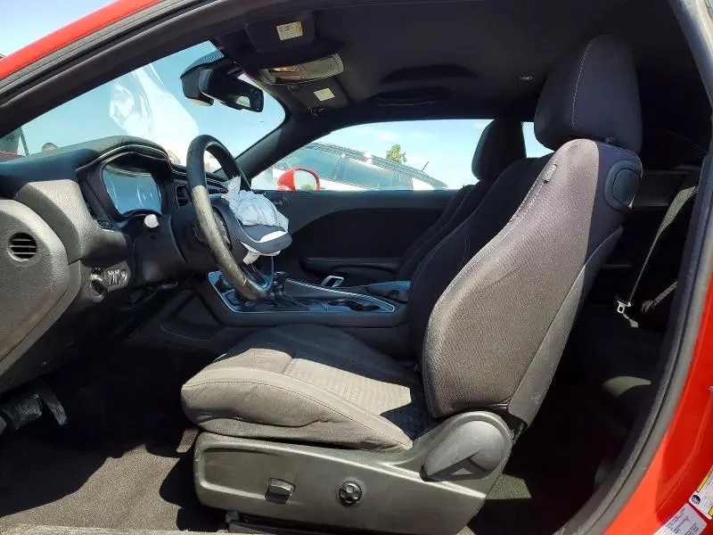 2015 DODGE CHALLENGER SXT  