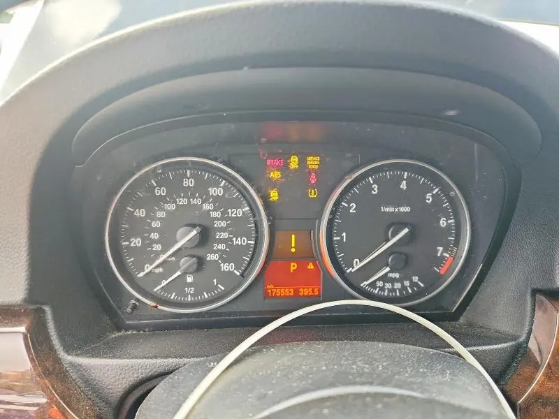2011 BMW 328 XI  