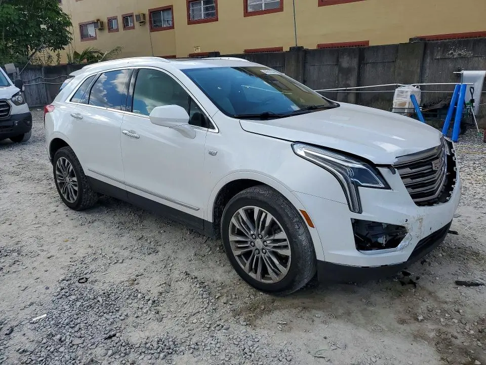 2017 CADILLAC XT5 PREMIUM LUXURY  