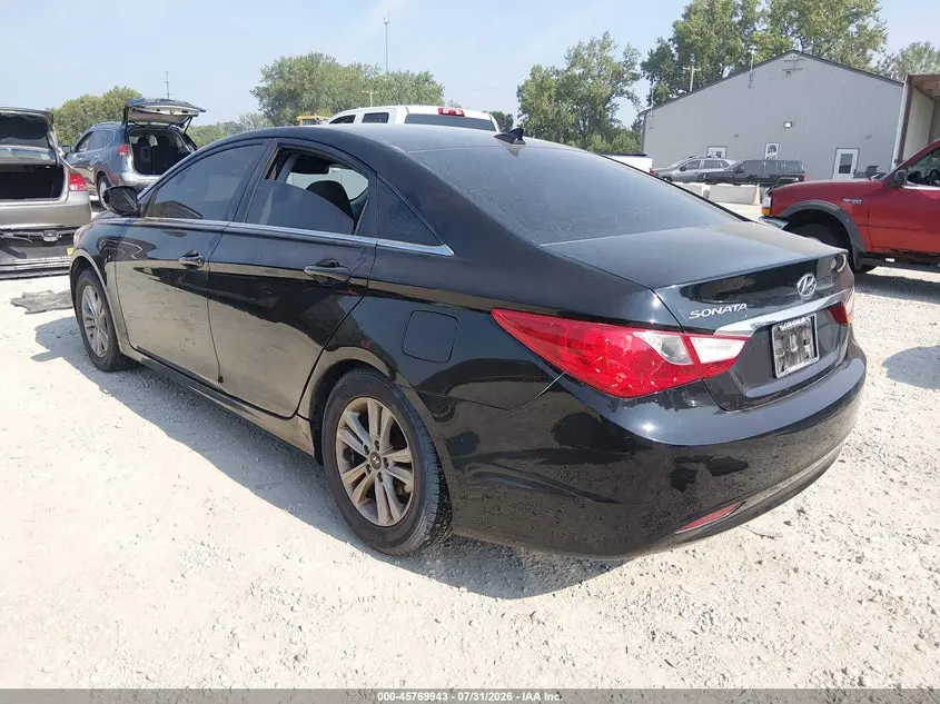 2013 HYUNDAI SONATA GLS