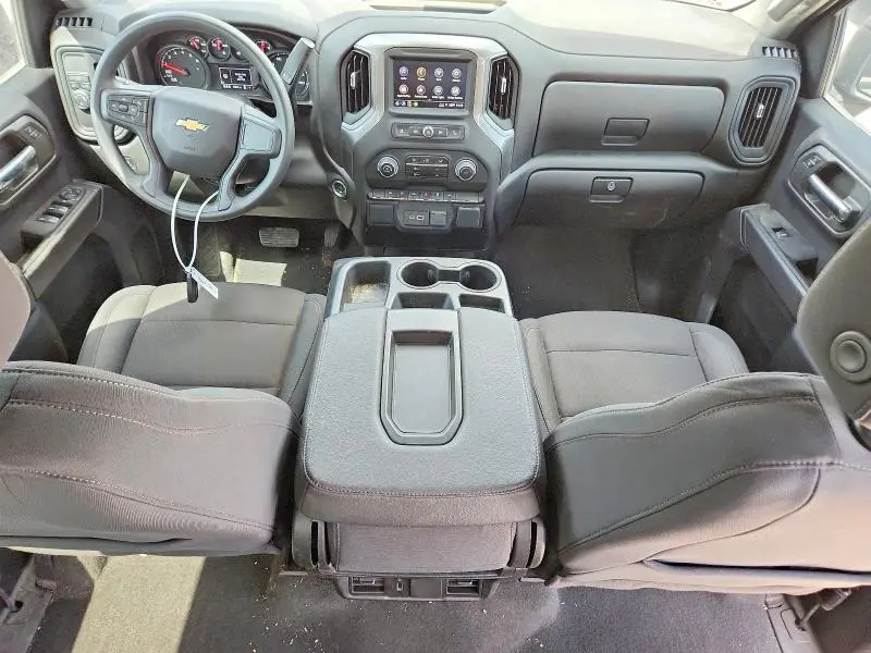 2024 CHEVROLET SILVERADO C1500 CUSTOM  