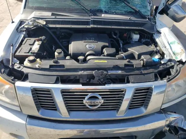 2015 NISSAN TITAN S