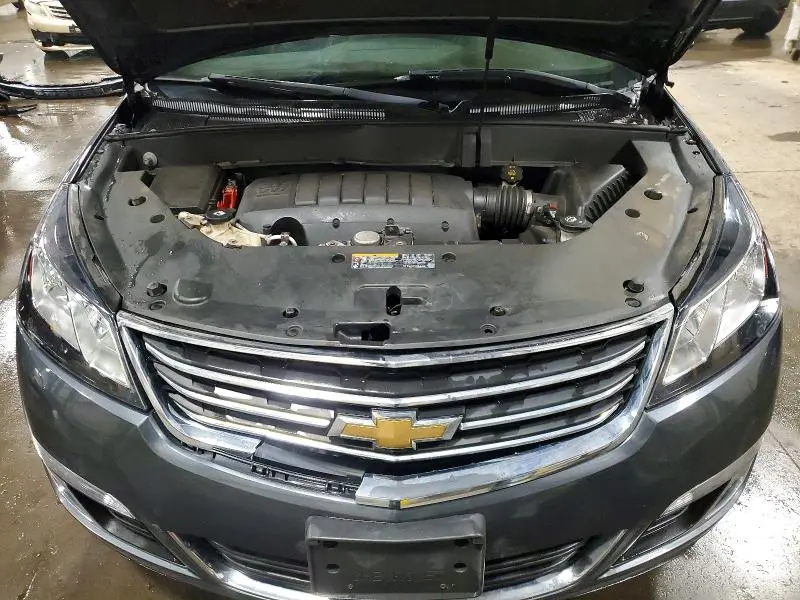 2013 CHEVROLET TRAVERSE LT  