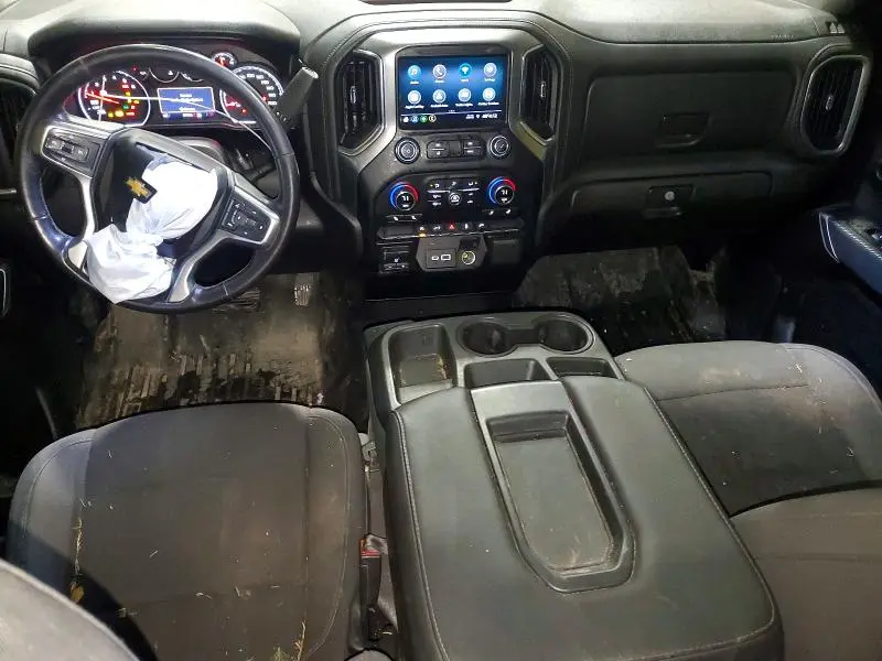 2020 CHEVROLET SILVERADO K1500 LT  