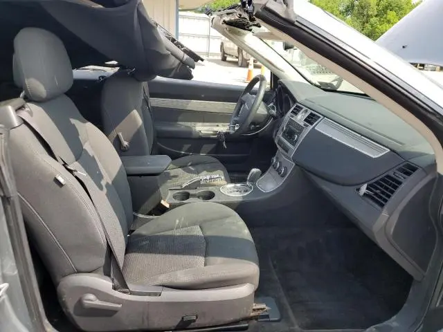 2010 CHRYSLER SEBRING LX  
