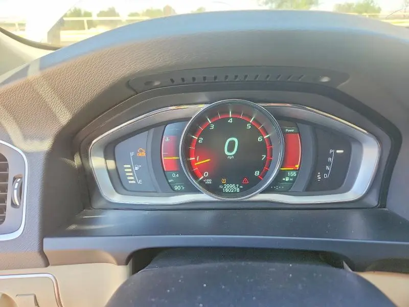 2014 VOLVO S60 T5  