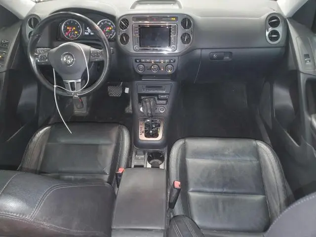 2017 VOLKSWAGEN TIGUAN SPORT  