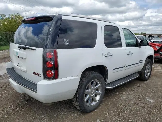 2011 GMC YUKON DENALI  