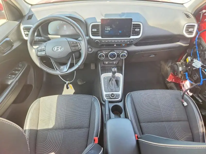 2023 HYUNDAI VENUE LIMITED  
