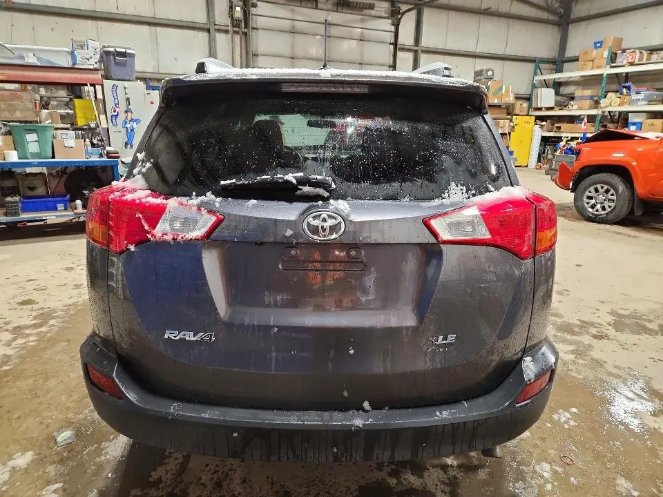 2014 TOYOTA RAV4 XLE  