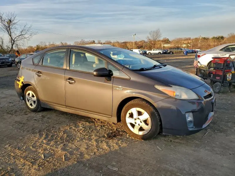 2011 TOYOTA PRIUS   