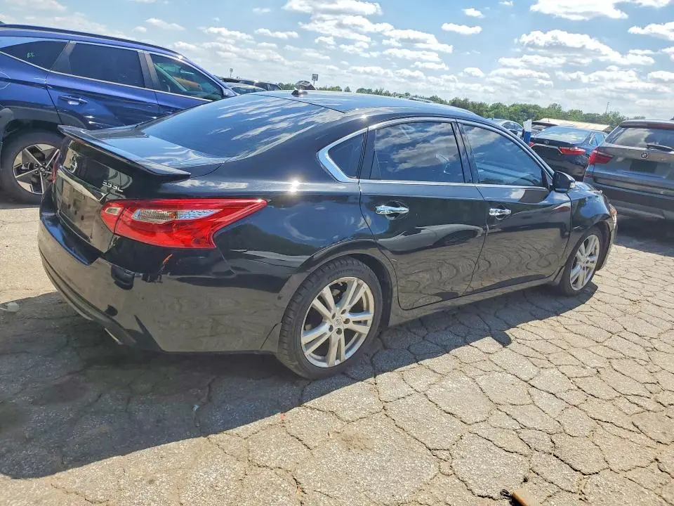 2017 NISSAN ALTIMA 3.5 SL  