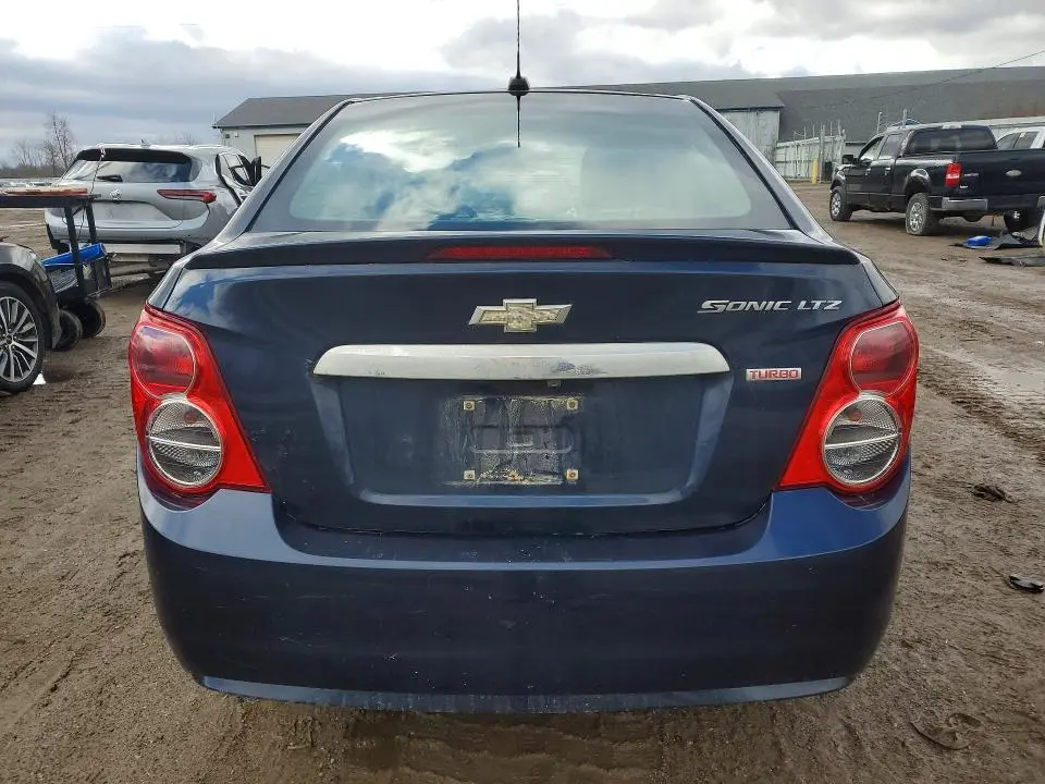 2015 CHEVROLET SONIC LTZ  