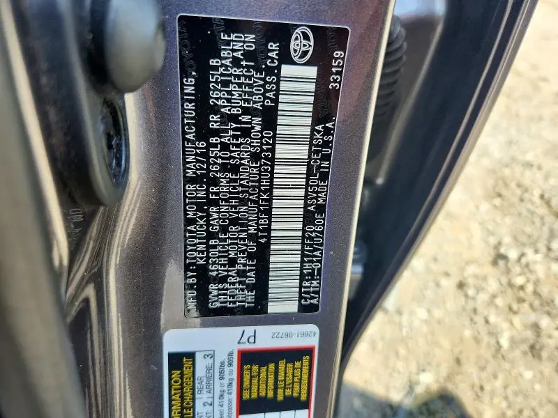 2017 TOYOTA CAMRY SE  