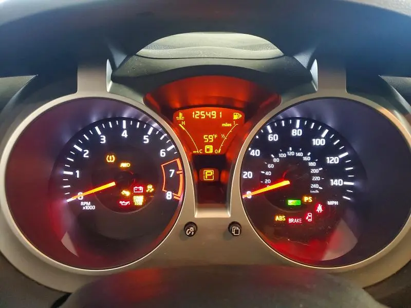 2012 NISSAN JUKE S  