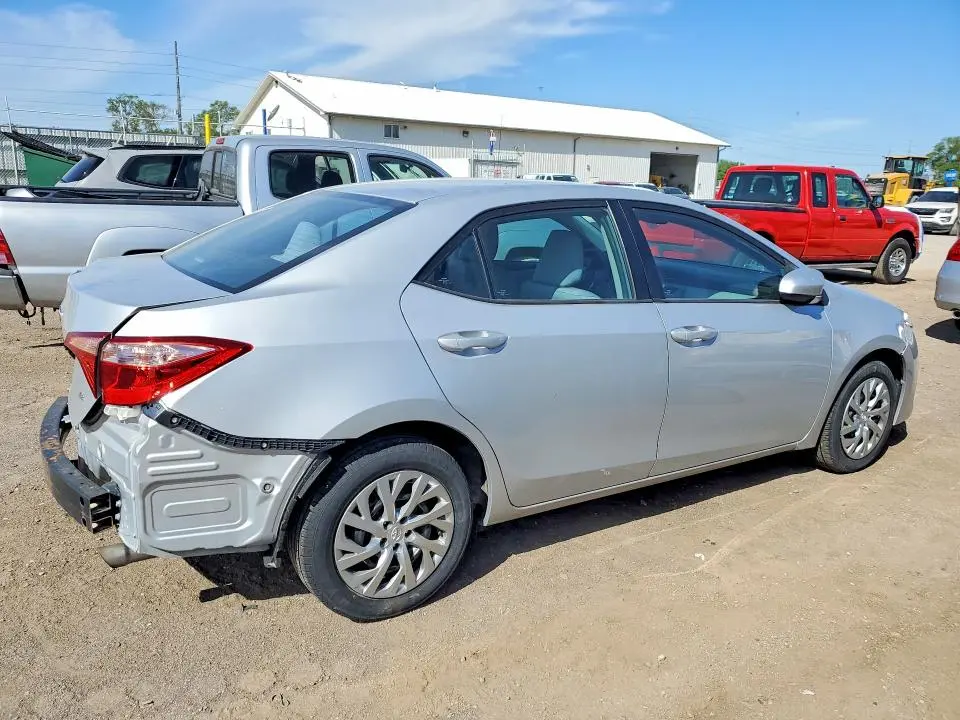 2019 TOYOTA COROLLA LE  