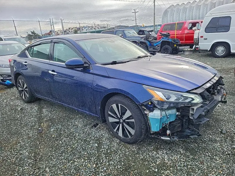 2020 NISSAN ALTIMA SV  