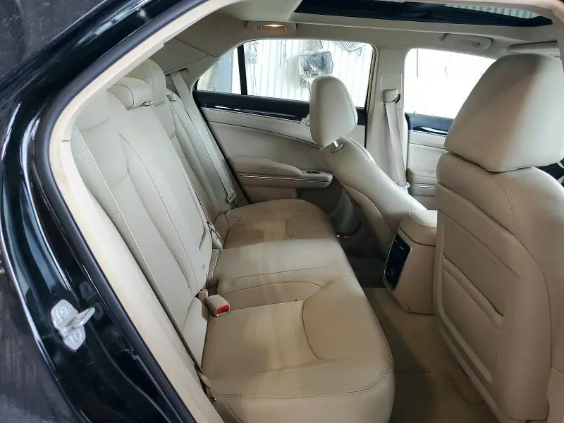 2013 CHRYSLER 300   