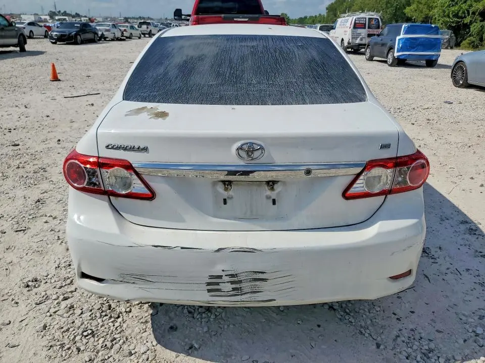 2012 TOYOTA COROLLA LE  