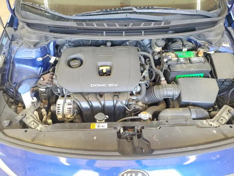 2017 KIA FORTE LX  