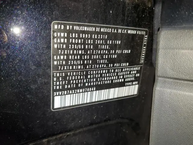 2022 VOLKSWAGEN TIGUAN SE  