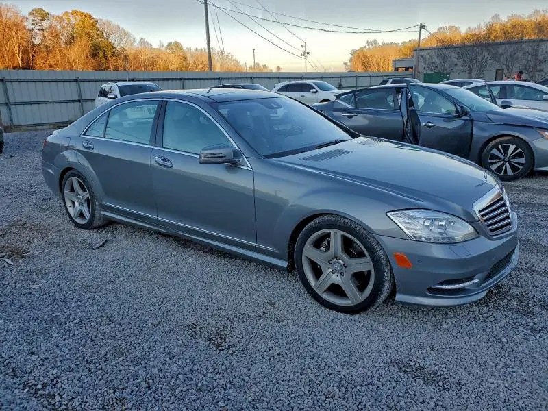 2010 MERCEDES-BENZ S 550  