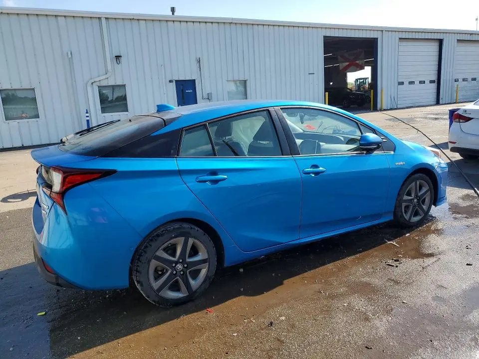2021 TOYOTA PRIUS LIMITED  