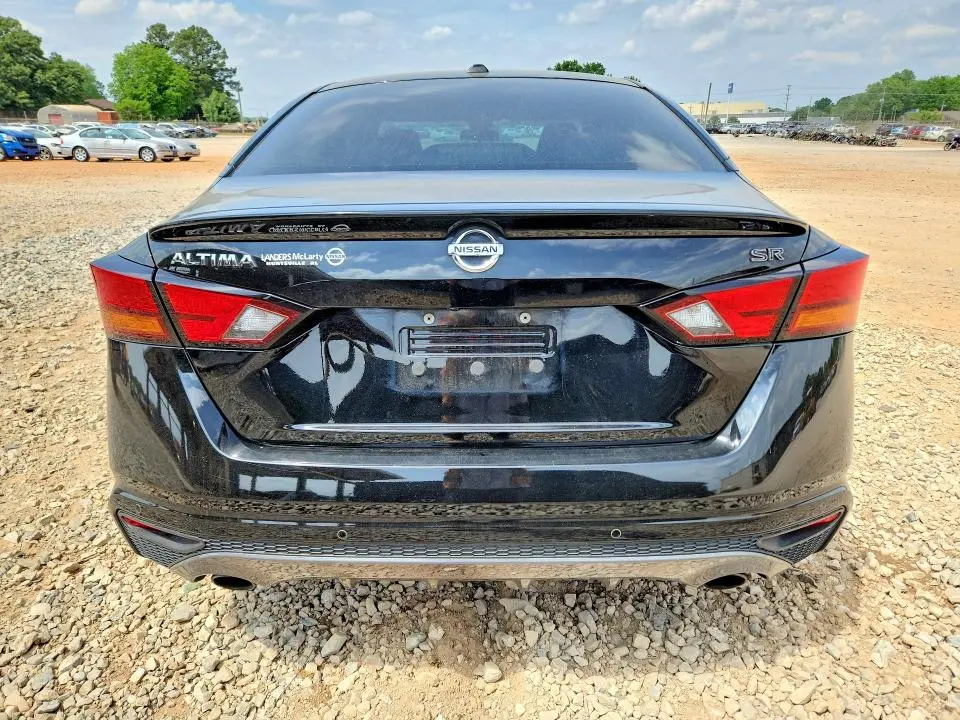 2020 NISSAN ALTIMA SR  