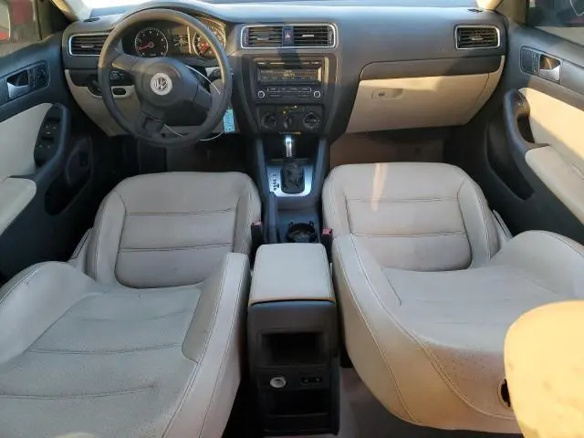 2014 VOLKSWAGEN JETTA SE  