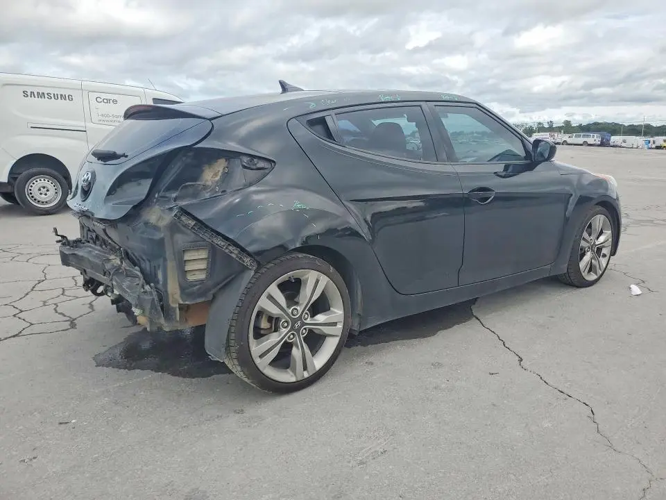 2012 HYUNDAI VELOSTER BASE  