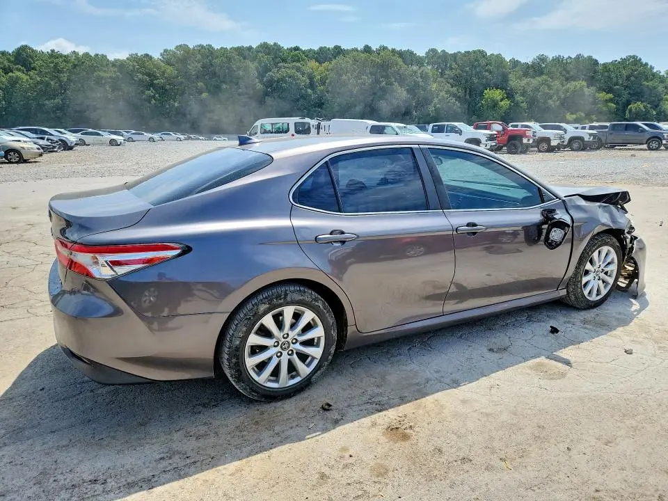 2019 TOYOTA CAMRY   