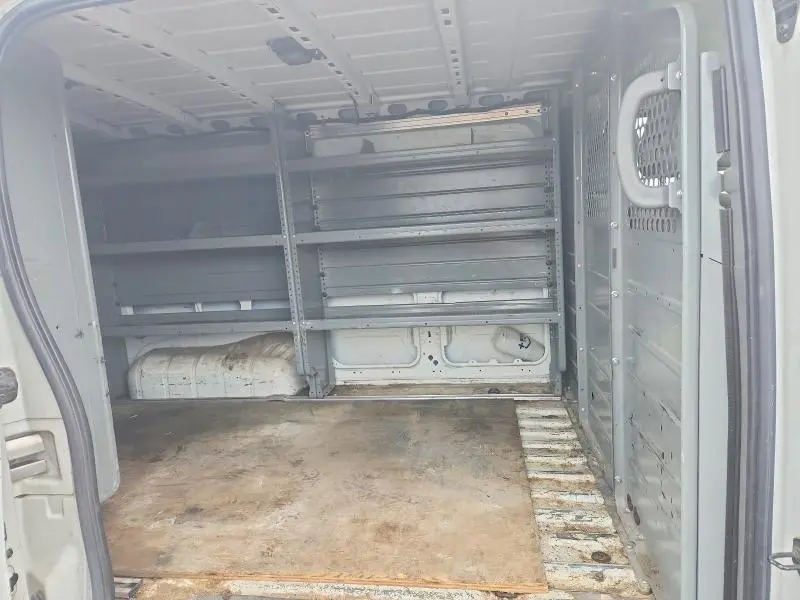 2016 NISSAN NV   
