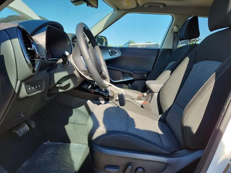 2025 KIA SOUL EX  