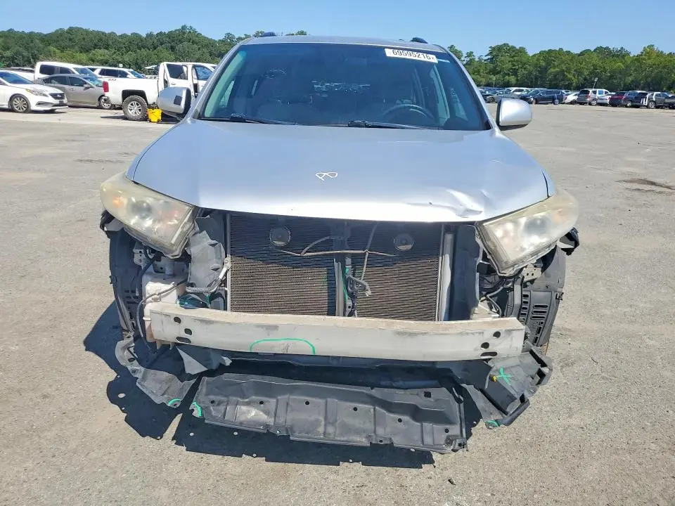 2012 TOYOTA HIGHLANDER BASE  