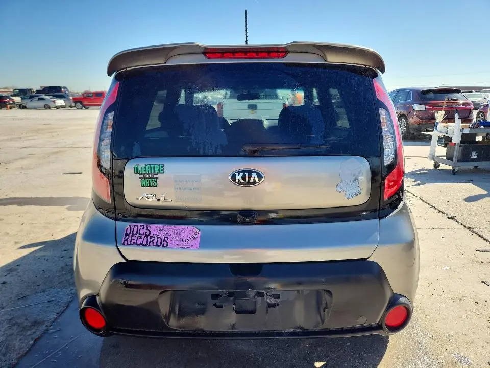 2015 KIA SOUL +  