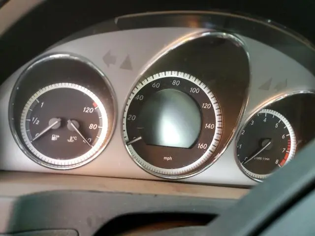 2011 MERCEDES-BENZ C 300  